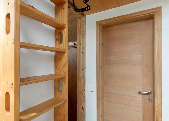 Iq Wood アパート *